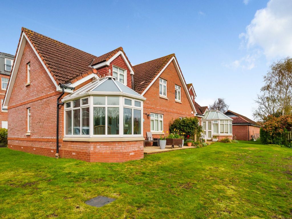 3 bed cottage for sale in Kinglake Drive, Blagdon Village, Taunton, Somerset TA1 Zoopla