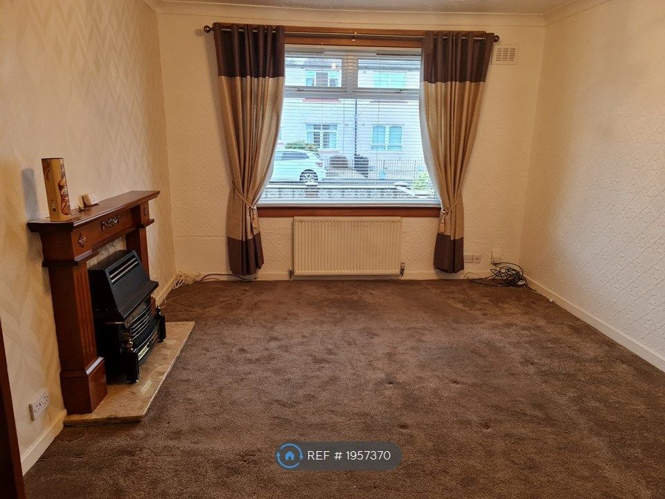 2 bed flat to rent in Stark Avenue, Camelon, Falkirk FK1, £695 pcm Zoopla