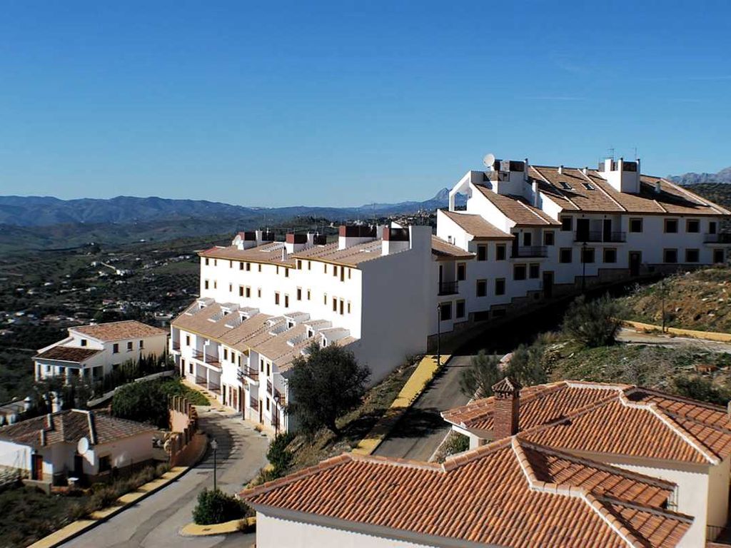 1 bed apartment for sale in Vinuela, Malaga, Spain, £60,739 Zoopla
