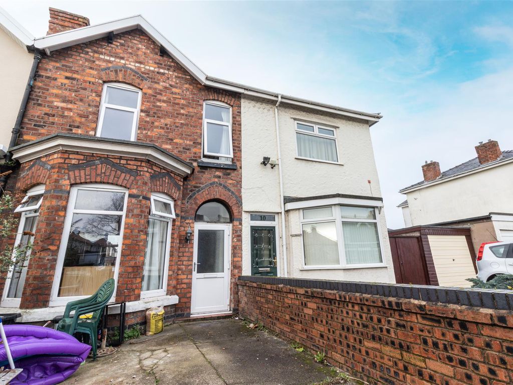 3 bed terraced house for sale in Russell Road, Southport PR9 Zoopla
