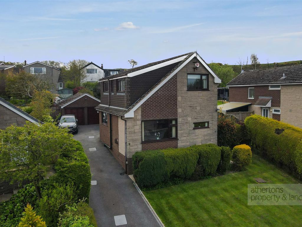 4 bed detached house for sale in Hawthorn Close, Langho, Blackburn BB6