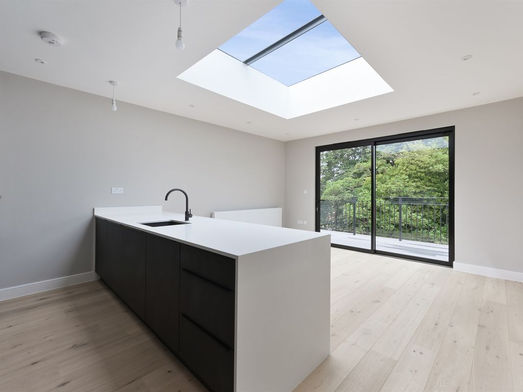 New home, 2 bed flat for sale in South Park Hill Road, South Croydon