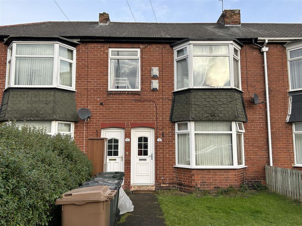 2 bed flat for sale in Brookland Terrace, North Shields NE29, £99,950