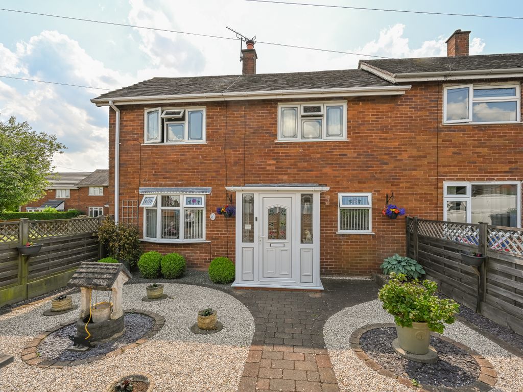 3 bed semidetached house for sale in Mitre Road, Cheslyn Hay, Walsall