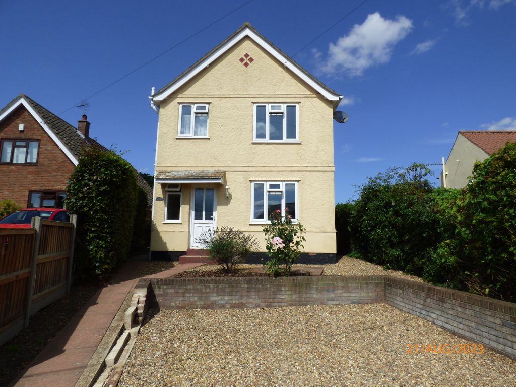 3 bed detached house to rent in Kings Dam, Gillingham, Beccles NR34, £