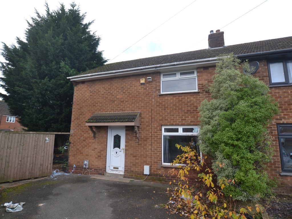 3 bed end terrace house for sale in Stafford Avenue, Balderton, Newark