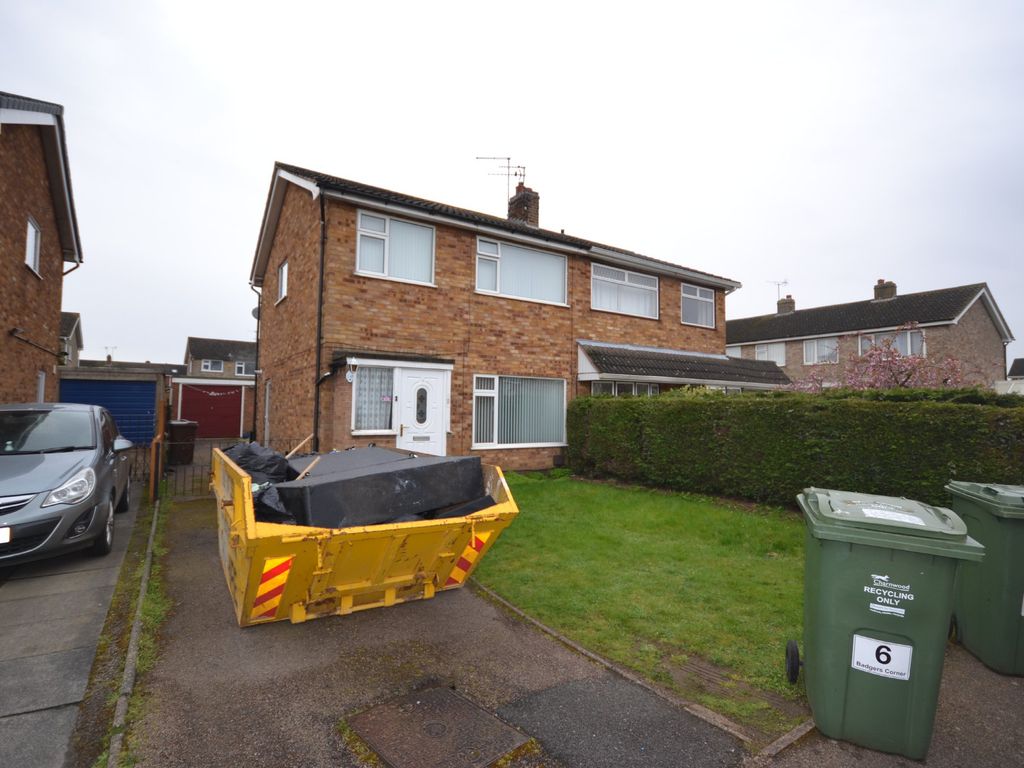 3 bed semidetached house to rent in Badgers Corner, East Goscote