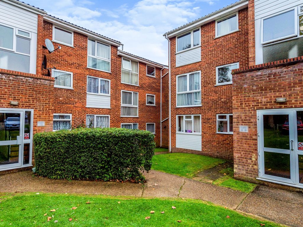 Nightingale Walk, Hemel Hempstead HP2  