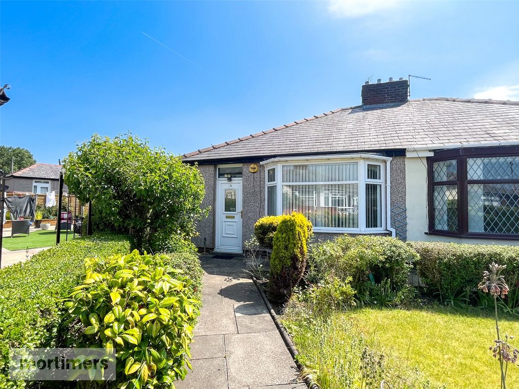 2 bed semidetached bungalow for sale in Winchester Avenue, Accrington