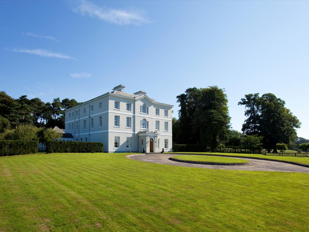 18 bed detached house for sale in Uffculme, Nr Tiverton, Devon EX15, £