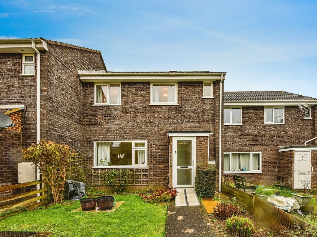 3 bed terraced house for sale in Feltham Lane, Frome BA11, £255,000