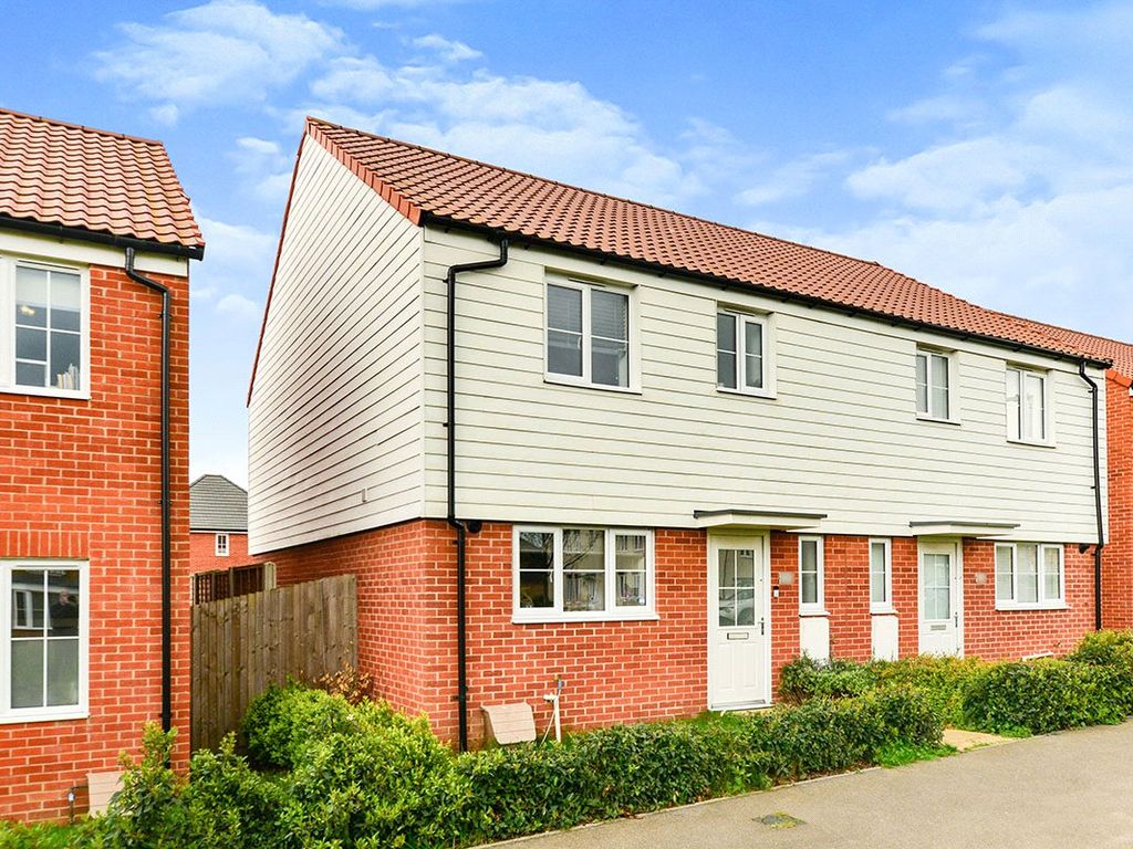 3 bed semidetached house for sale in Drift Road, Aylesham, Canterbury