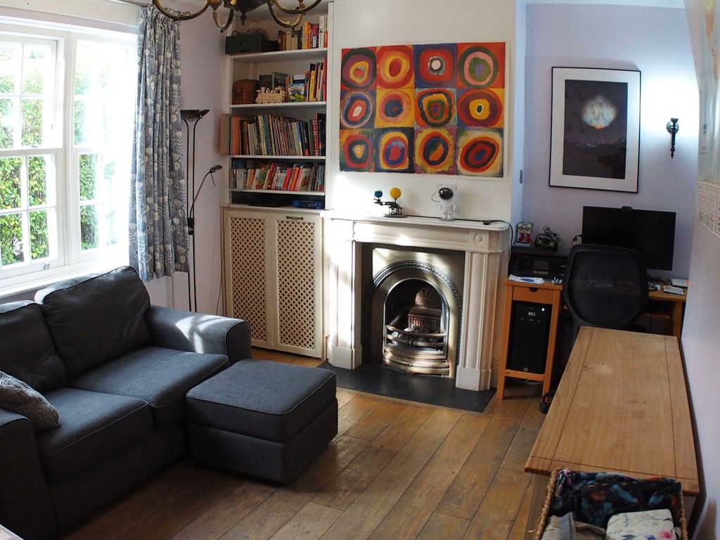 2 bed semidetached house for sale in East Ferry Road, London, Tower