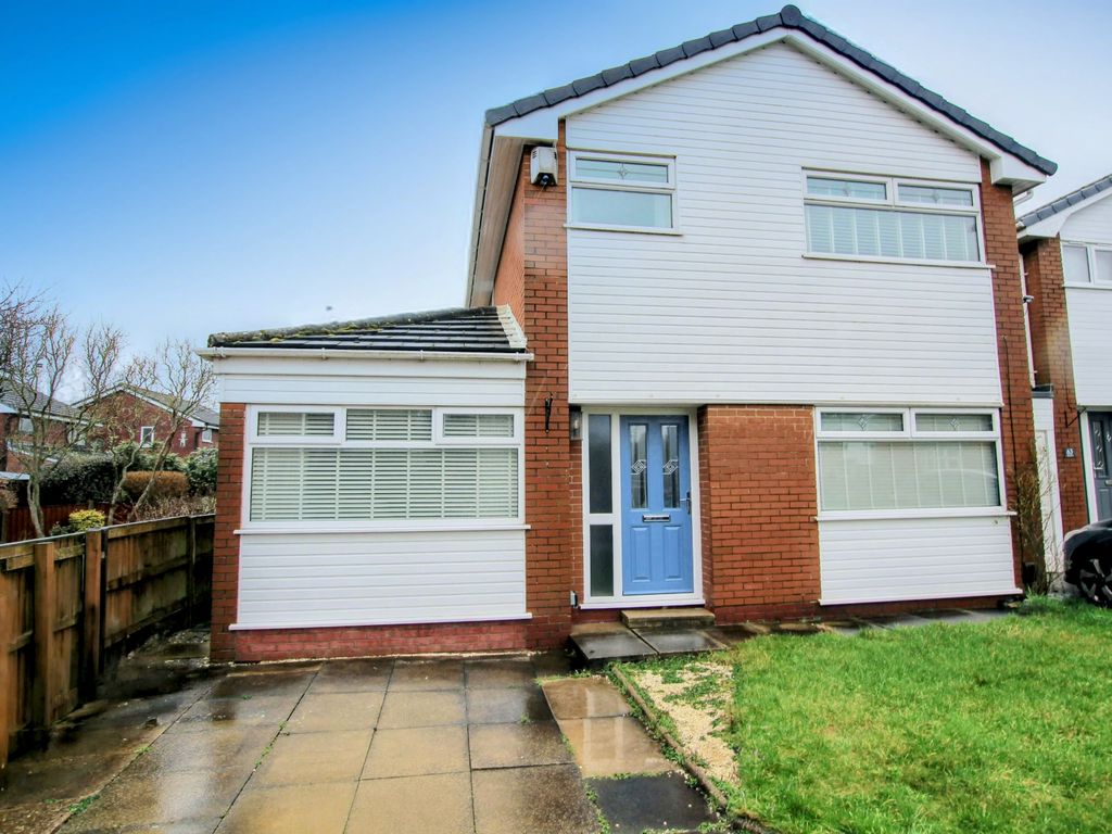 4 bed detached house for sale in Pinfold Drive, Eccleston WA10, £