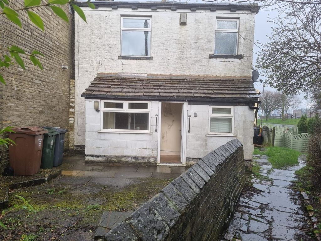 2 bed terraced house for sale in Manchester Road, Bradford BD5 Zoopla