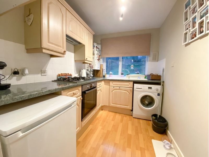 2 bed to rent in Hemdean Road, Caversham, Reading RG4 Zoopla