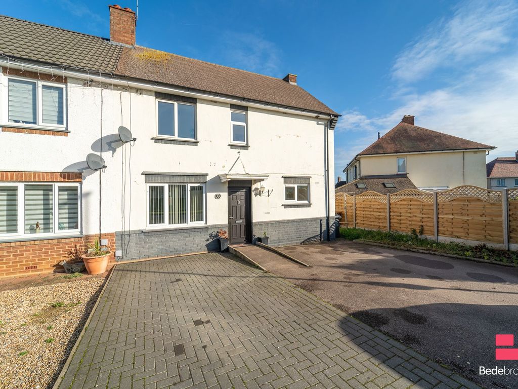 4 bed semidetached house for sale in Gloucester Avenue, Northampton NN4, £309,950 Zoopla