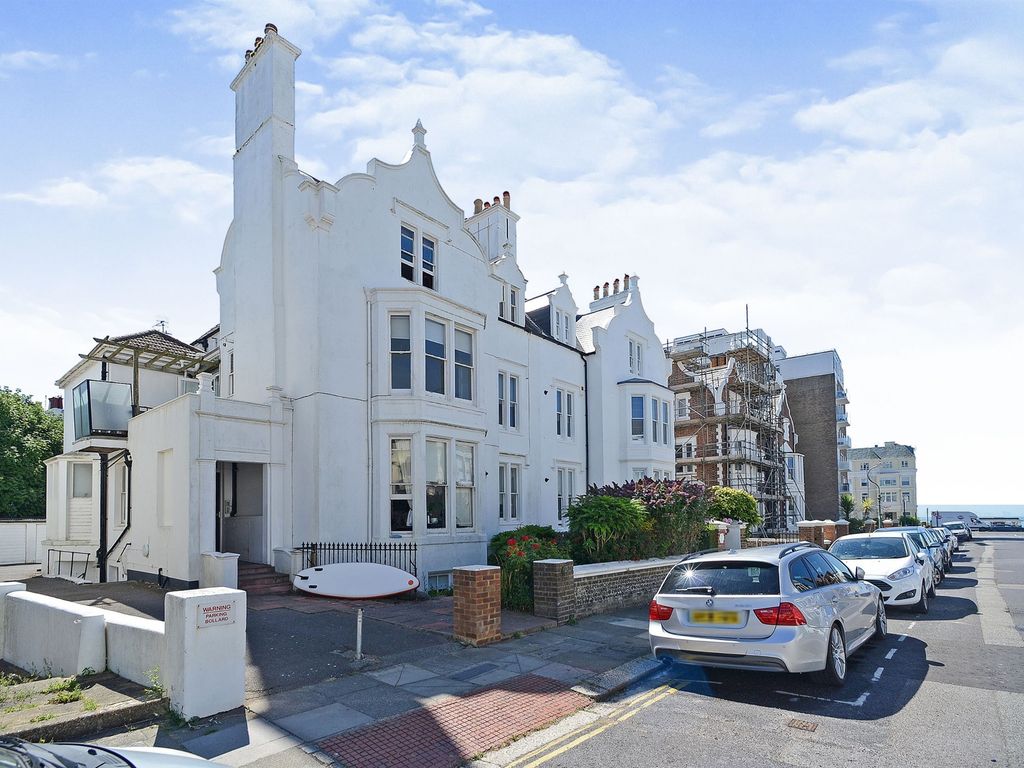 Medina Villas, Hove BN3