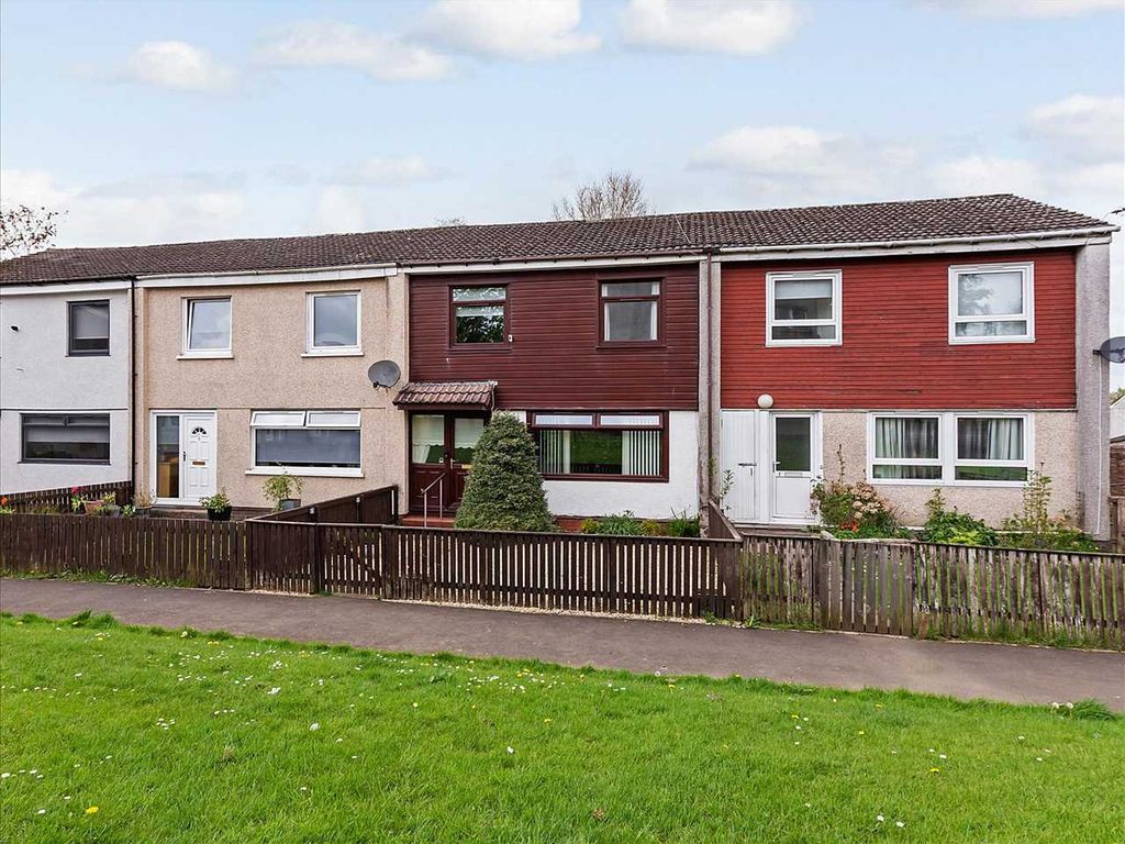 3 bed terraced house for sale in Alder Crescent, Greenhills, East