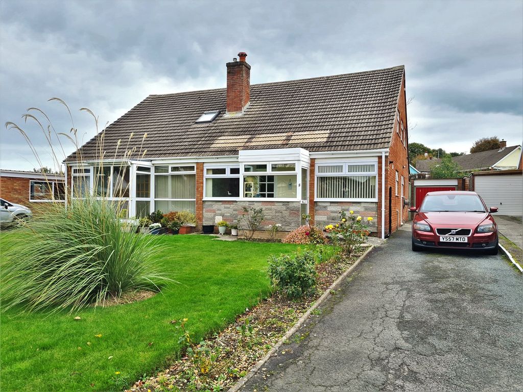 4 bed semidetached house for sale in Rhoshendre, Waunfawr, Aberystwyth