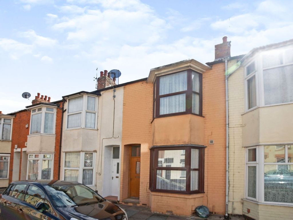 Lincoln Road, Northampton NN5  