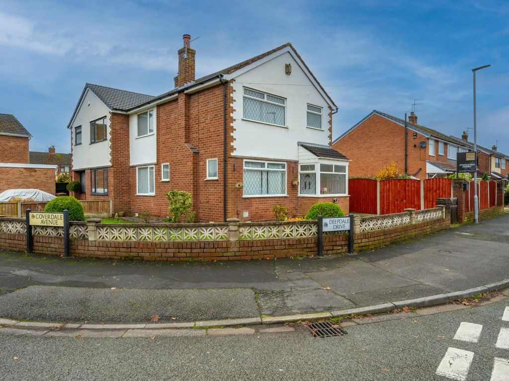 3 bed semidetached house for sale in Deepdale Drive, Rainhill, Prescot