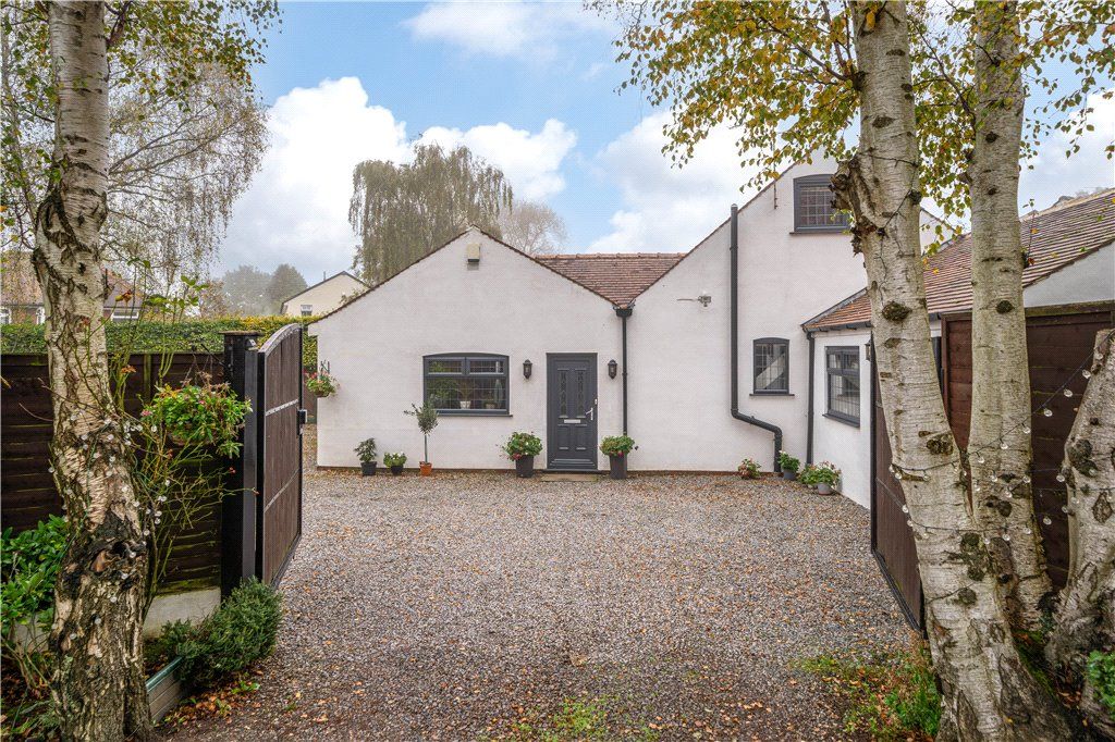 4 bed bungalow for sale in Sandy Walk, Bramhope, Leeds LS16, £635,000