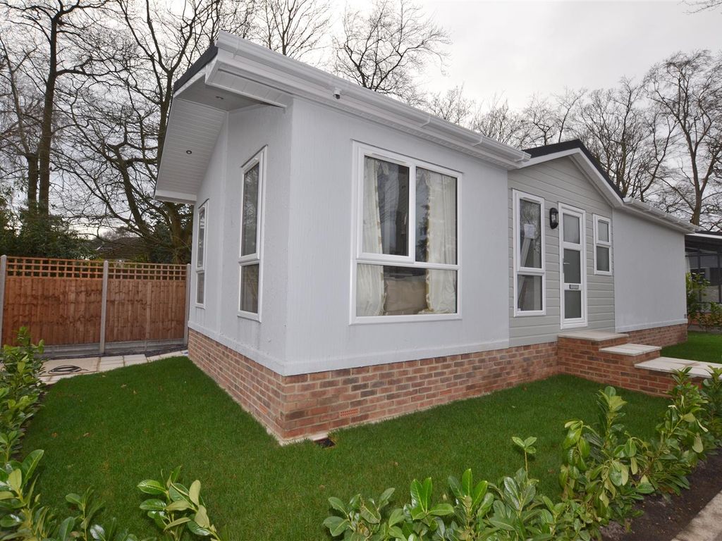 New home, 2 bed mobile/park home for sale in Sylvan Way, Grange Estate, Church Crookham, Fleet