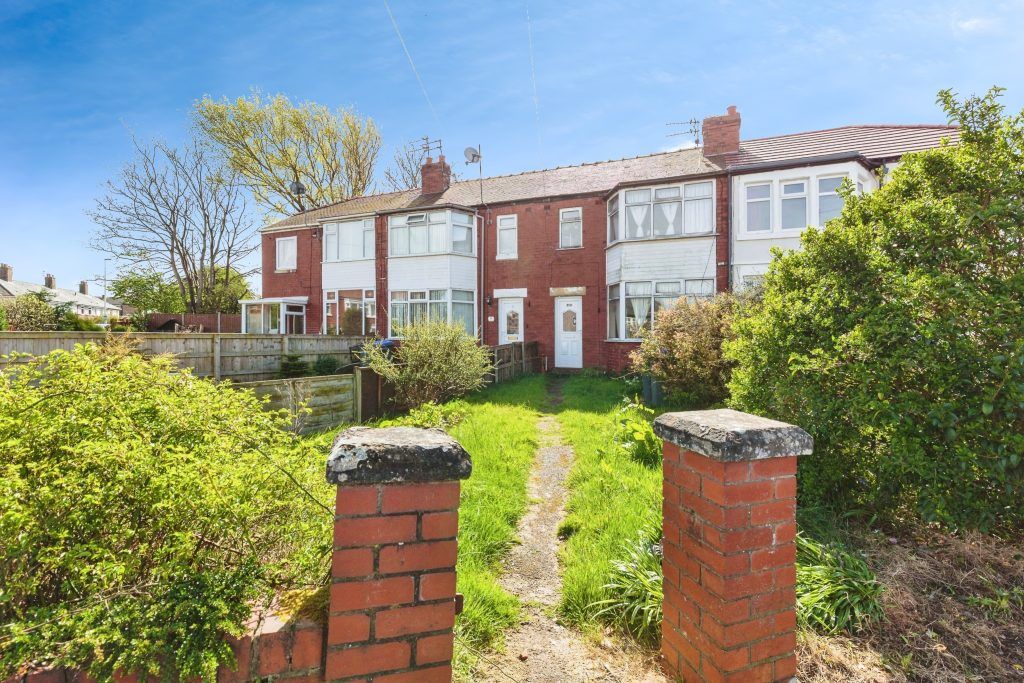 3 bed terraced house for sale in Denstone Avenue, Blackpool FY2, £