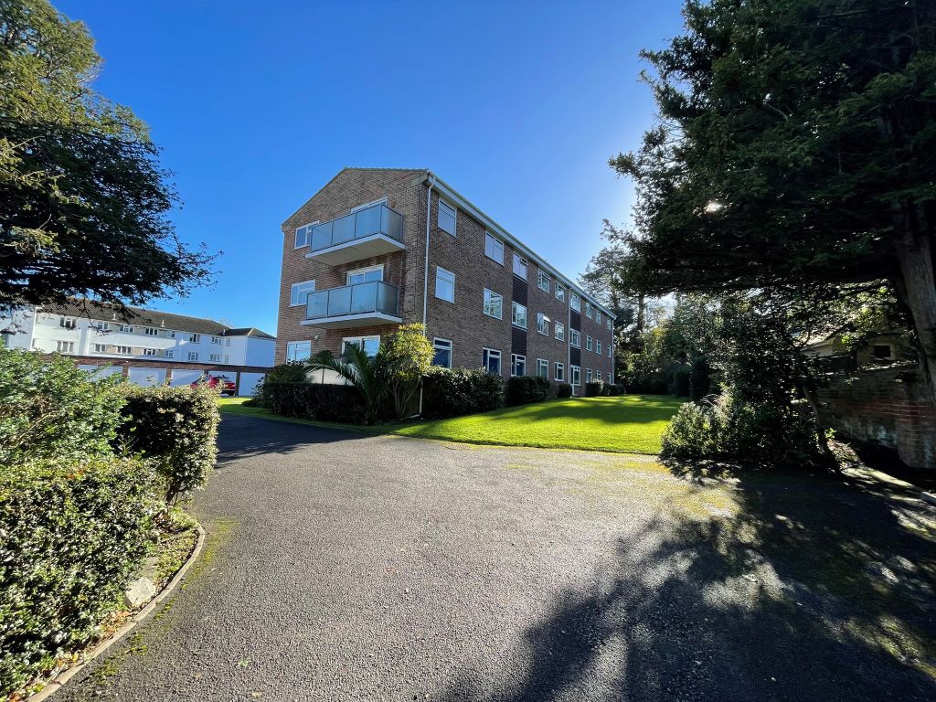 2 bed flat for sale in Bincleaves Road, Weymouth DT4 Zoopla