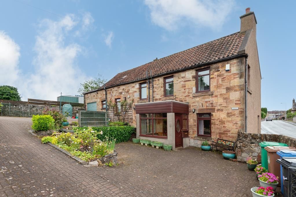 4 bed detached house for sale in Cupar Road, Kennoway, Leven KY8, £