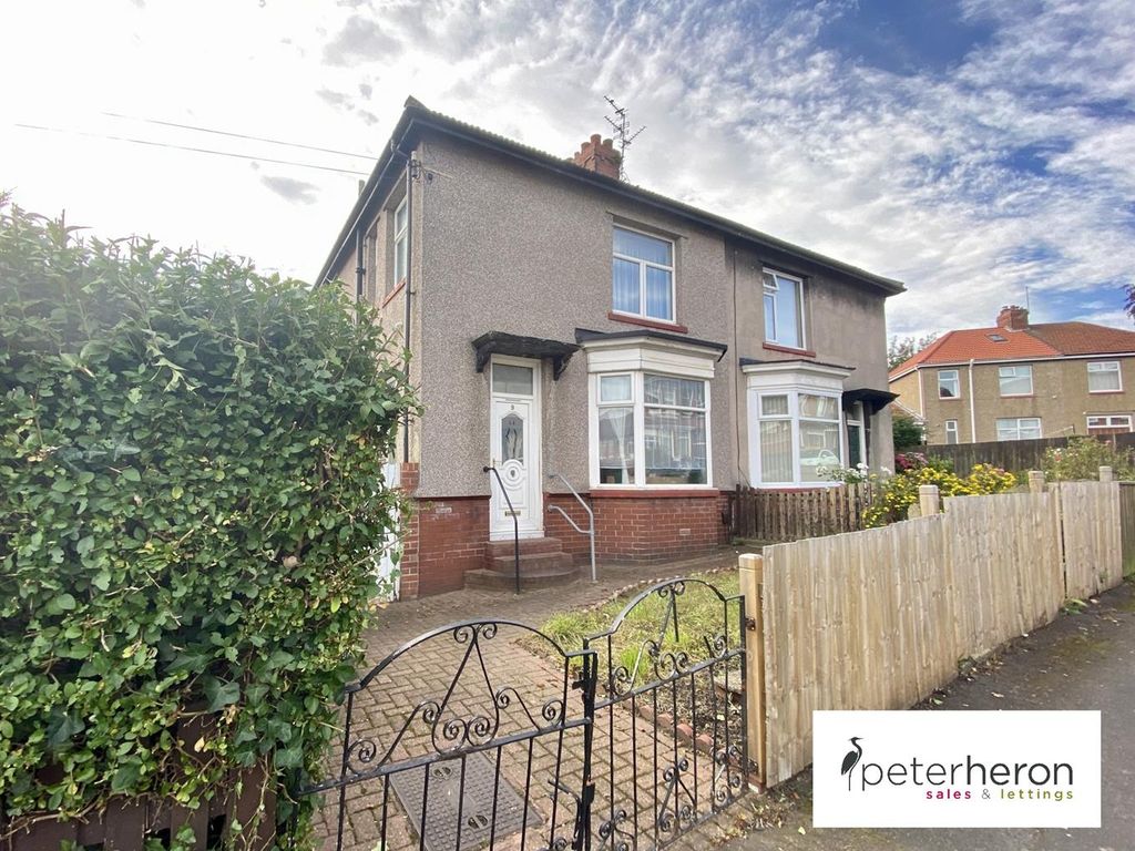 3 bed semidetached house for sale in Mount Road, High Barnes