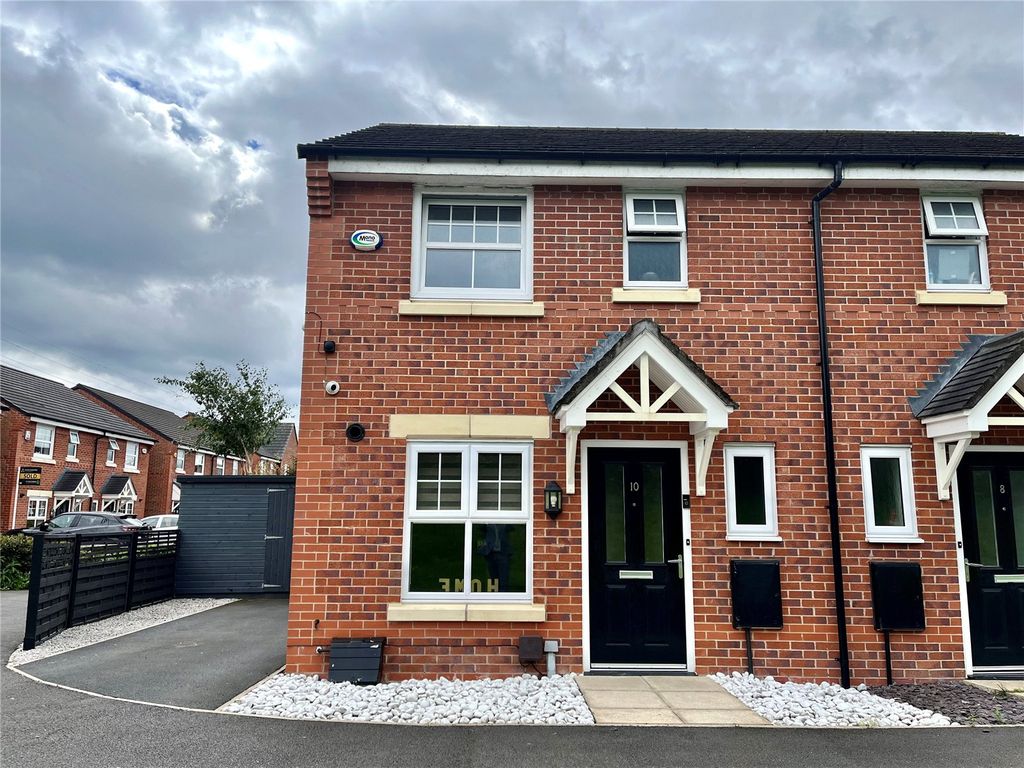 3 bed semidetached house for sale in Weave Grove, Bolton, Greater