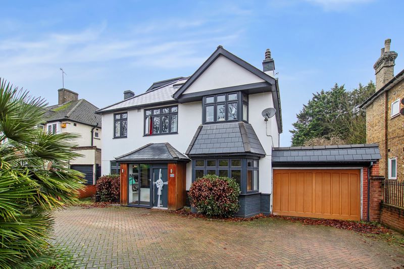 5 bed detached house for sale in North Cray Road, Bexley DA5, £