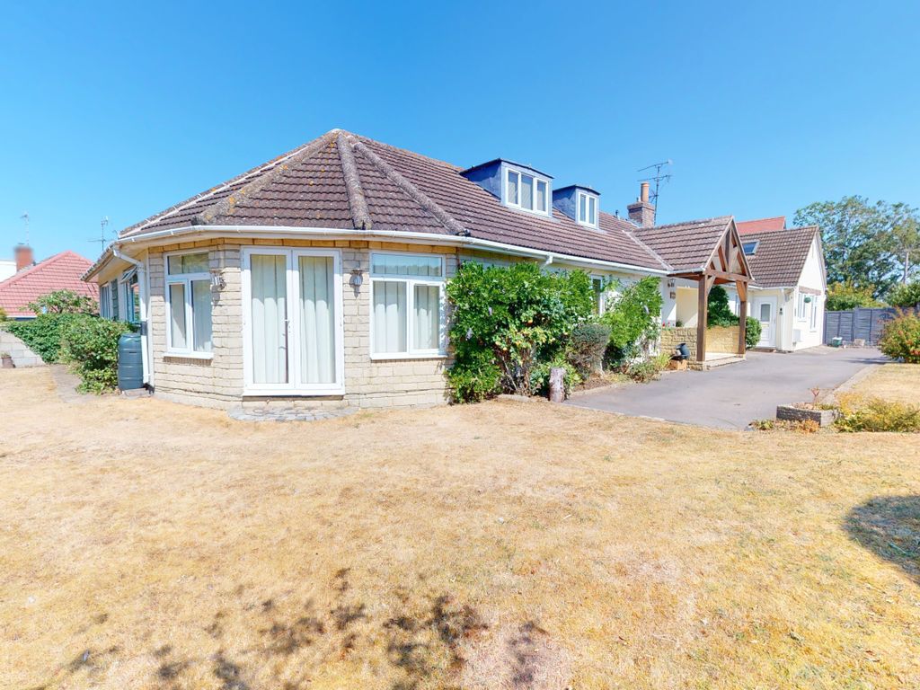 5 bed detached house for sale in Farm Lane, Shurdington, Cheltenham