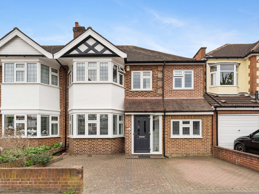 6 bed end terrace house for sale in Elmcroft Avenue, London E11 Zoopla