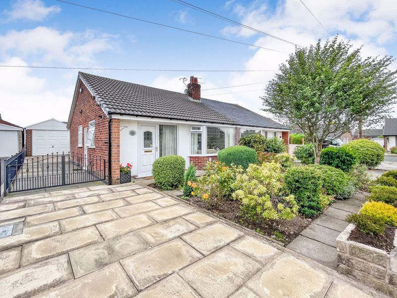 2 bed semidetached bungalow for sale in Lostock Drive, Bury BL9, £