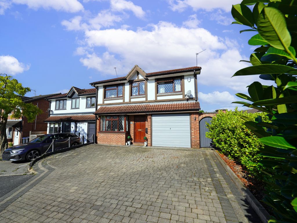 4 bed detached house for sale in Windsor Avenue, Groby, Leicester LE6