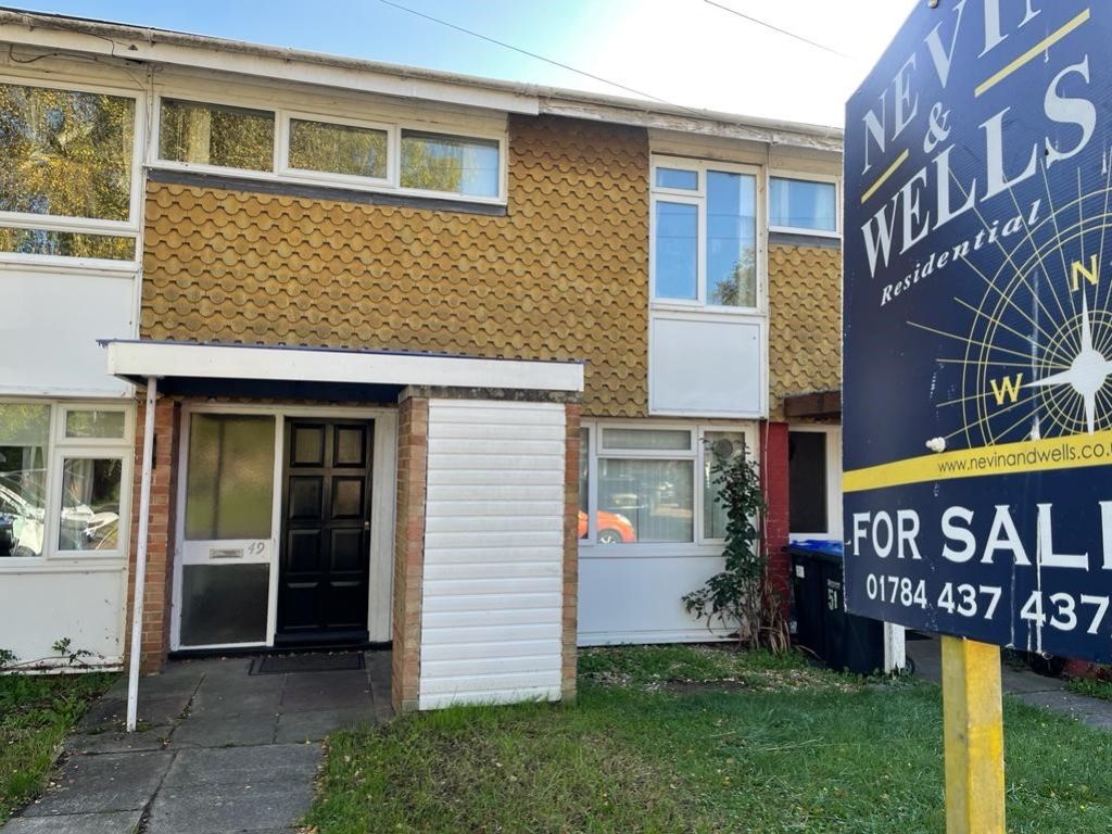 4 bed terraced house for sale in Elmbank Avenue, Englefield Green