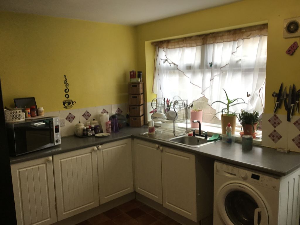 3 bed end terrace house for sale in Cottingham Avenue, Osborne Street