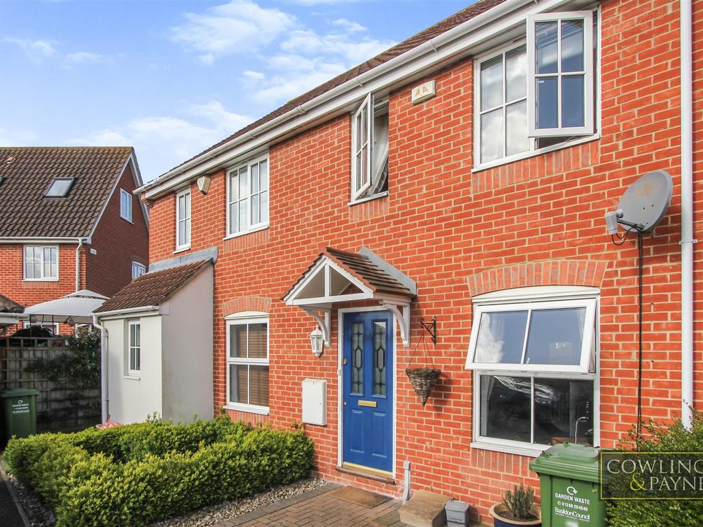 2 bed terraced house to rent in Mersea Crescent, Wickford SS12 Zoopla