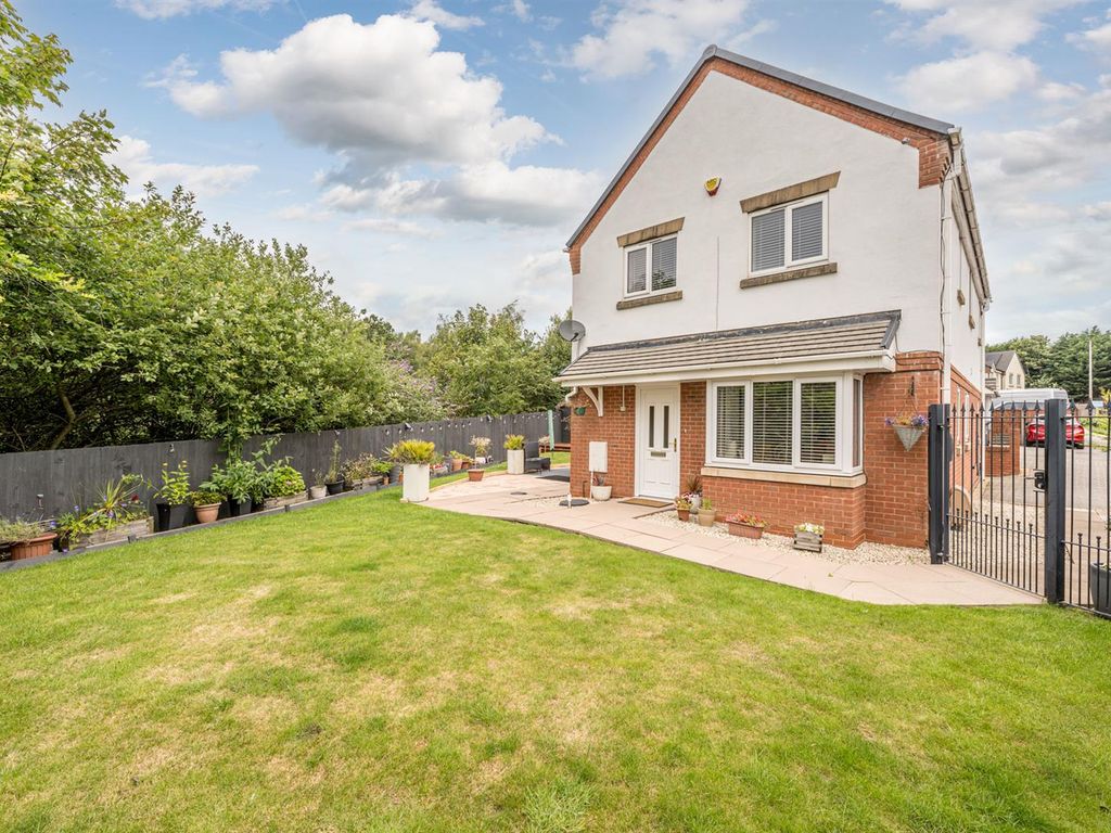 4 bed detached house for sale in Groveley Lane, Longbridge, Birmingham