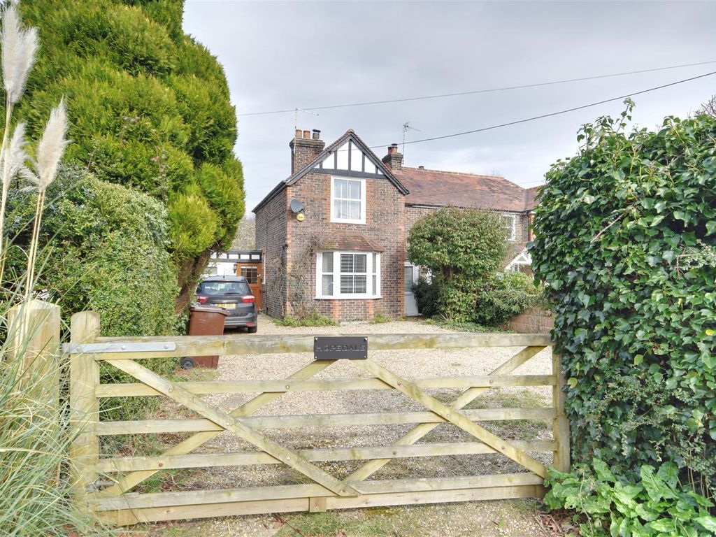 2 bed semidetached house for sale in Hill, Peasmarsh, Rye TN31