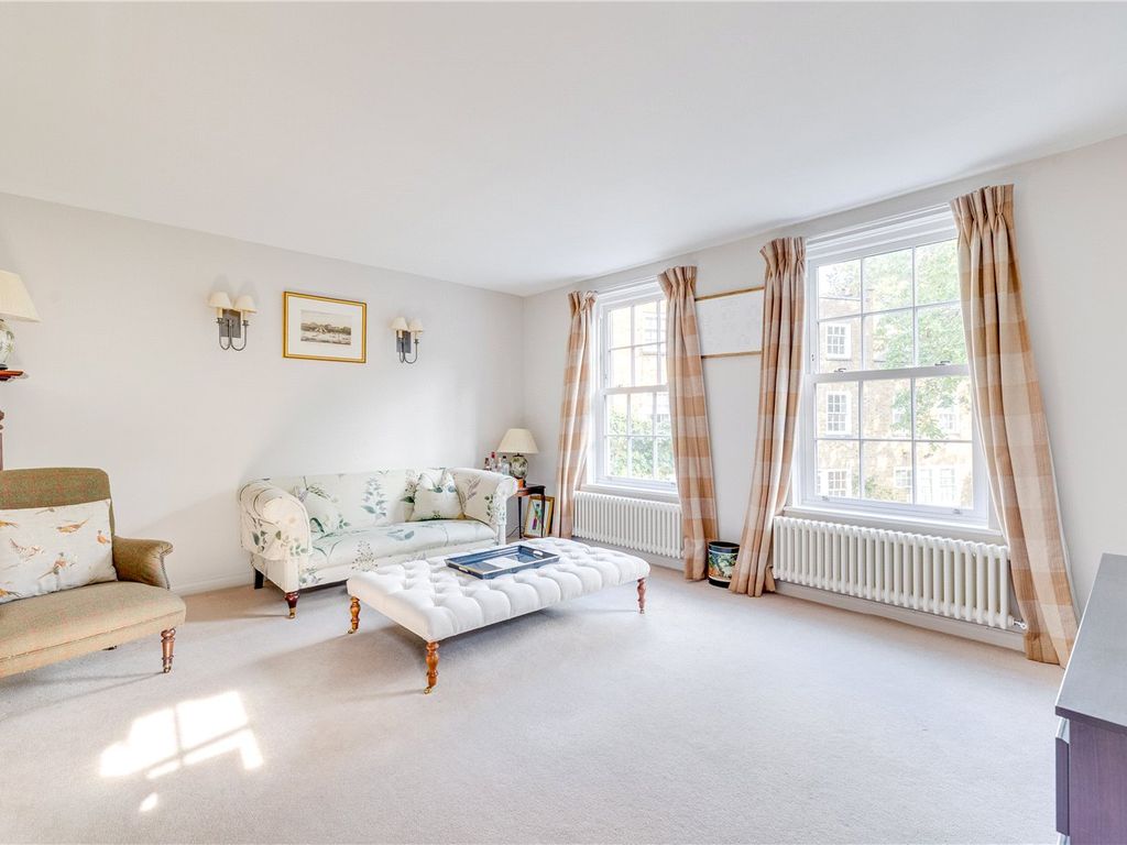 4 bed terraced house to rent in Steeple Close, Fulham, London SW6, £