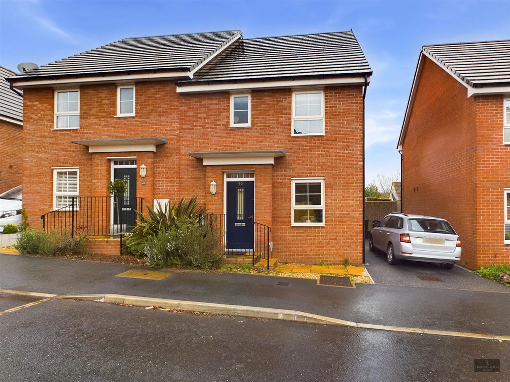 3 bed property for sale in Poltimore Driveive, Exeter EX1 Zoopla