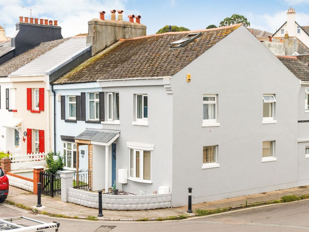 2 bed terraced house for sale in Cliff Road, Paignton TQ4, £259,950
