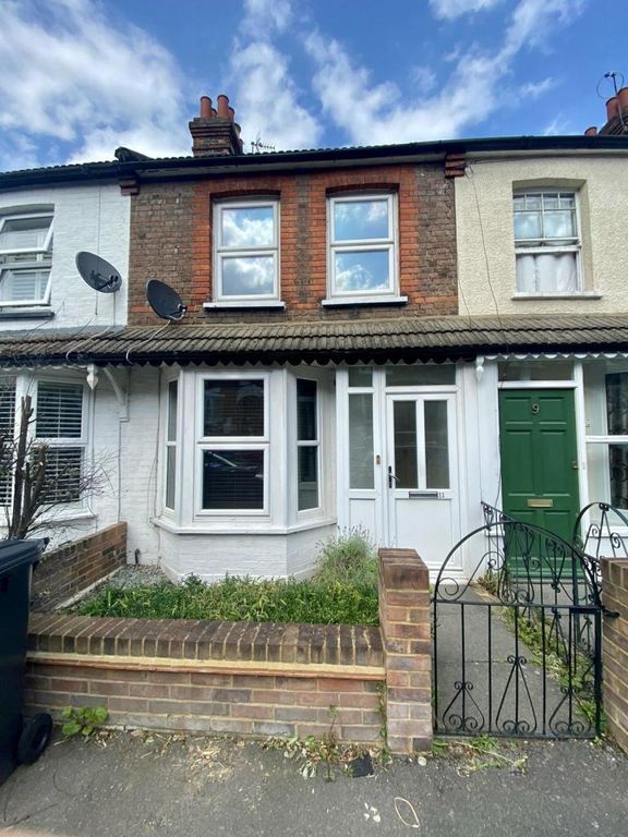 2 bed terraced house for sale in Winifred Road, Hemel Hempstead HP3, £