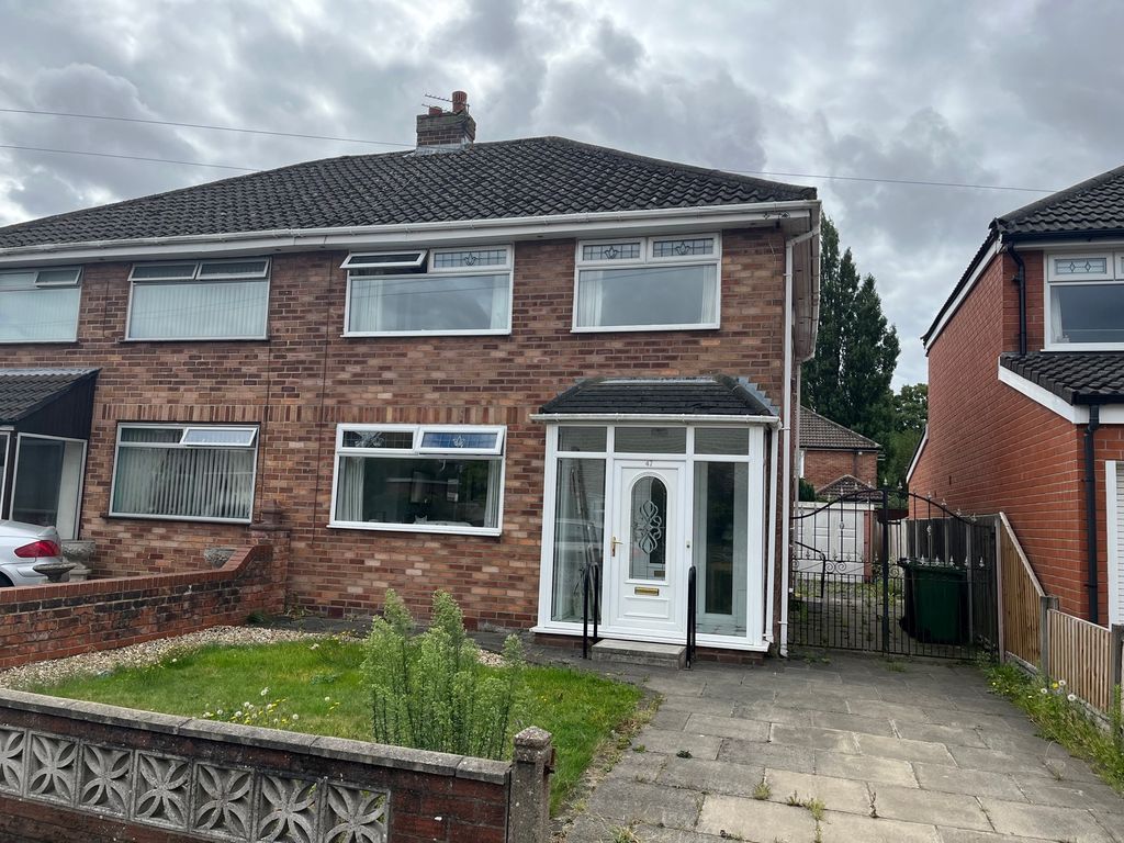 3 bed semidetached house for sale in Windermere Drive, Maghull