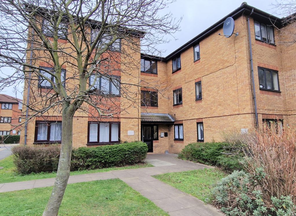 1 bed flat for sale in Acworth Close, Edmonton London N9 Zoopla