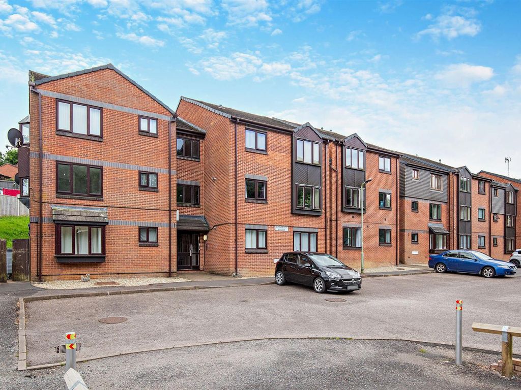 1 bed property for sale in Kinnerton Way, Exeter EX4, £65,000 Zoopla